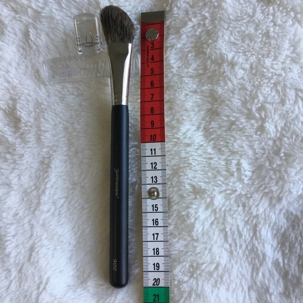 Japonesque Vintage Black Makeup Angled Brush #322 - Picture 9 of 16